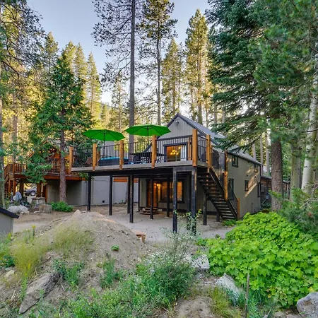 Truckee Family Home, Walk To Lake And 5 Mi To Skiing